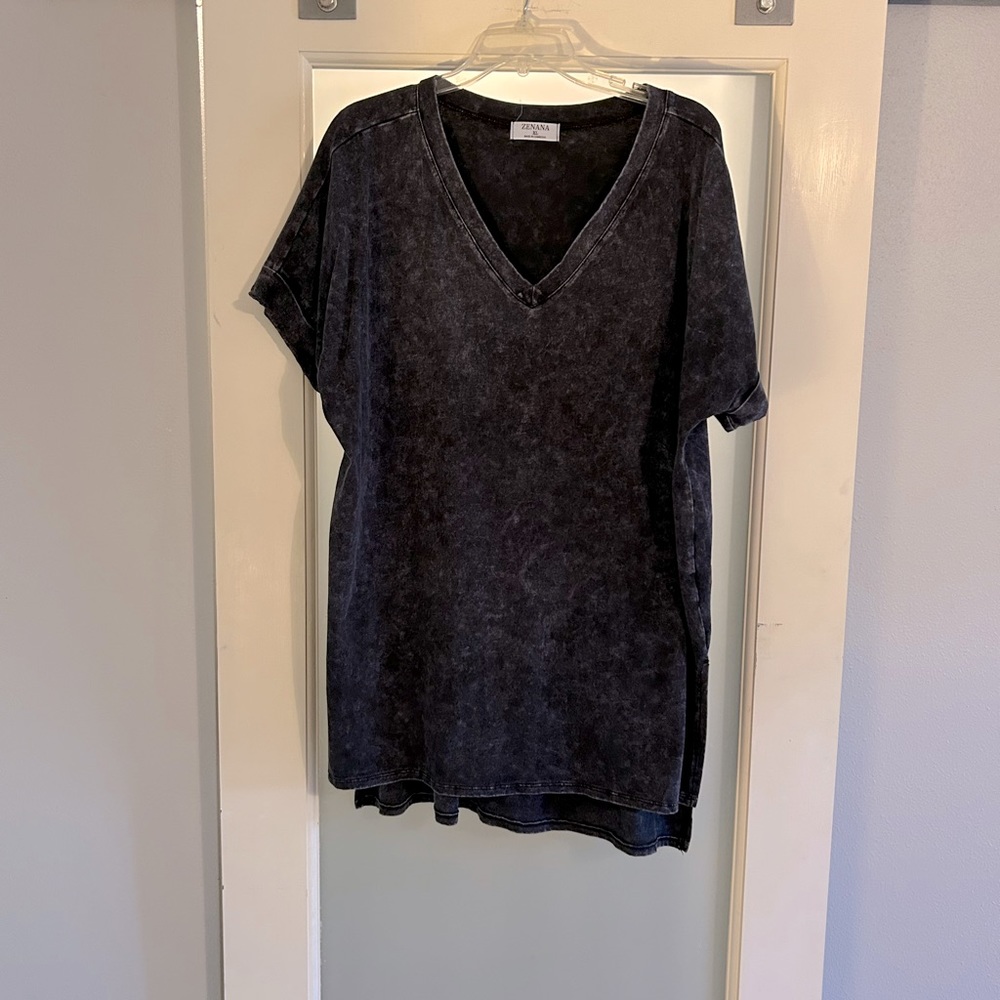 Zenana blueish gray distressed tee